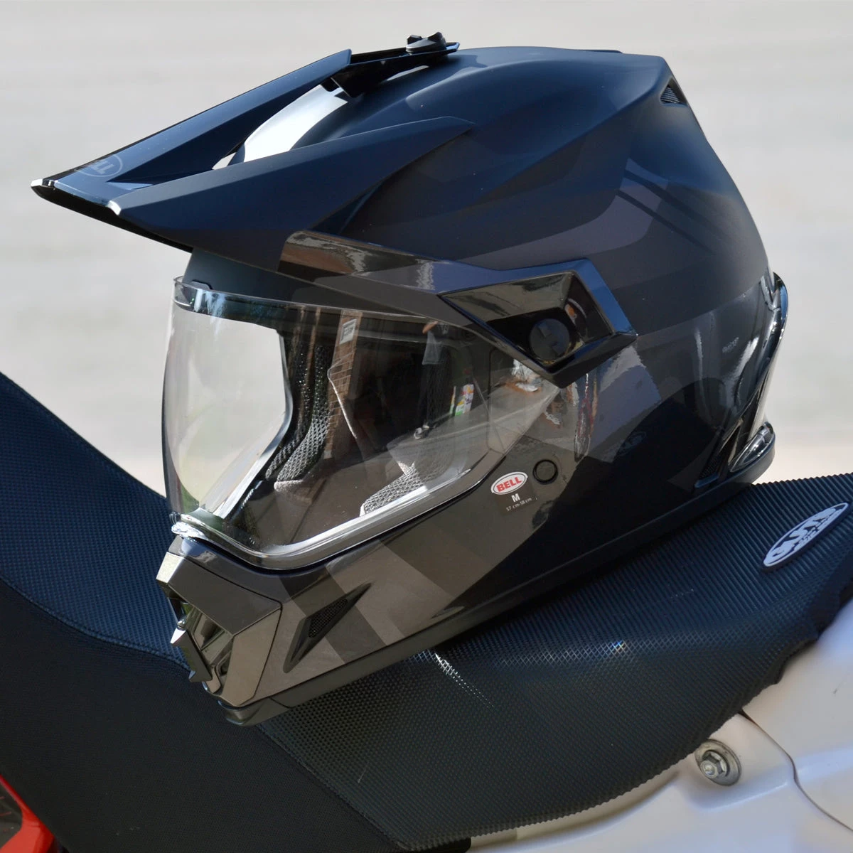 BELL Motorcycle Gear MX-9 ADVENTURE MIPS - MARAURDER MATTE/GLOSS BLACKOUT 4 BELL Motorcycle Gear MX-9 ADVENTURE MIPS - MARAURDER MATTE/GLOSS BLACKOUT