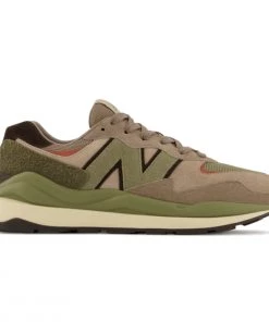 NEW BALANCE Shoes 57/40 - MUSHROOM / SWEET CARAMEL
